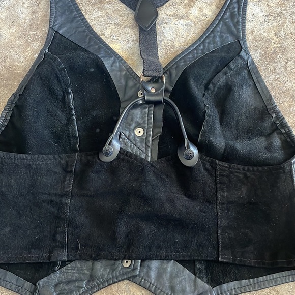 Vintage FIRENZE Santa Barbara leather and suede halter top large - Picture 3 of 15